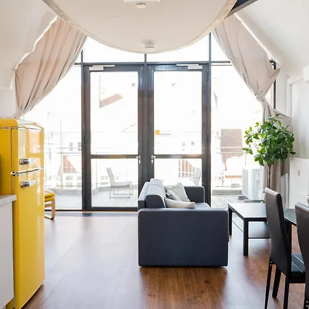 Fantastic Loft With Balcony *