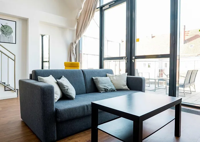 Апартаменты Fantastic Loft With Balcony Берлин